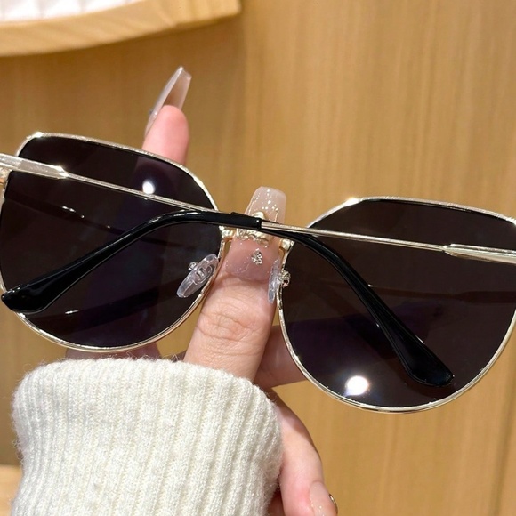 Gold Trim Cat Eye Sunglasses - Picture 5 of 5